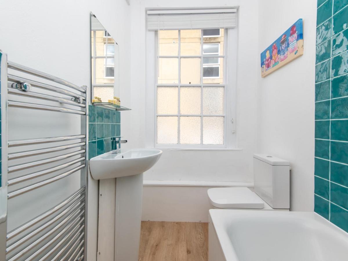 Pass The Keys Stylish 2 Bed Central Bath Apartment With Parking المظهر الخارجي الصورة